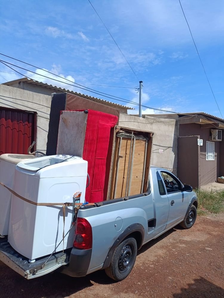Fretes Goiânia: foto 1 de 5 dos serviços de frete e mudança